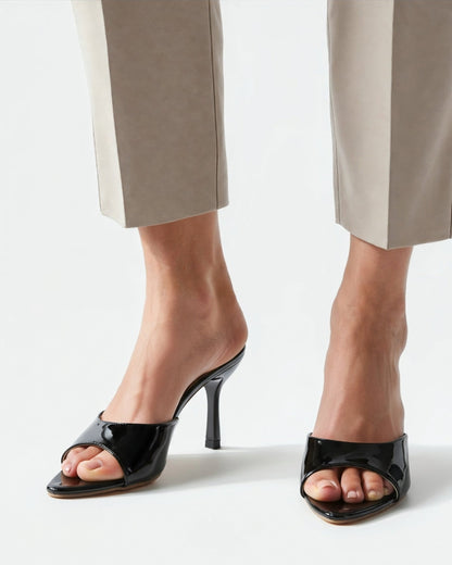 Escarpins vernis à petit talon