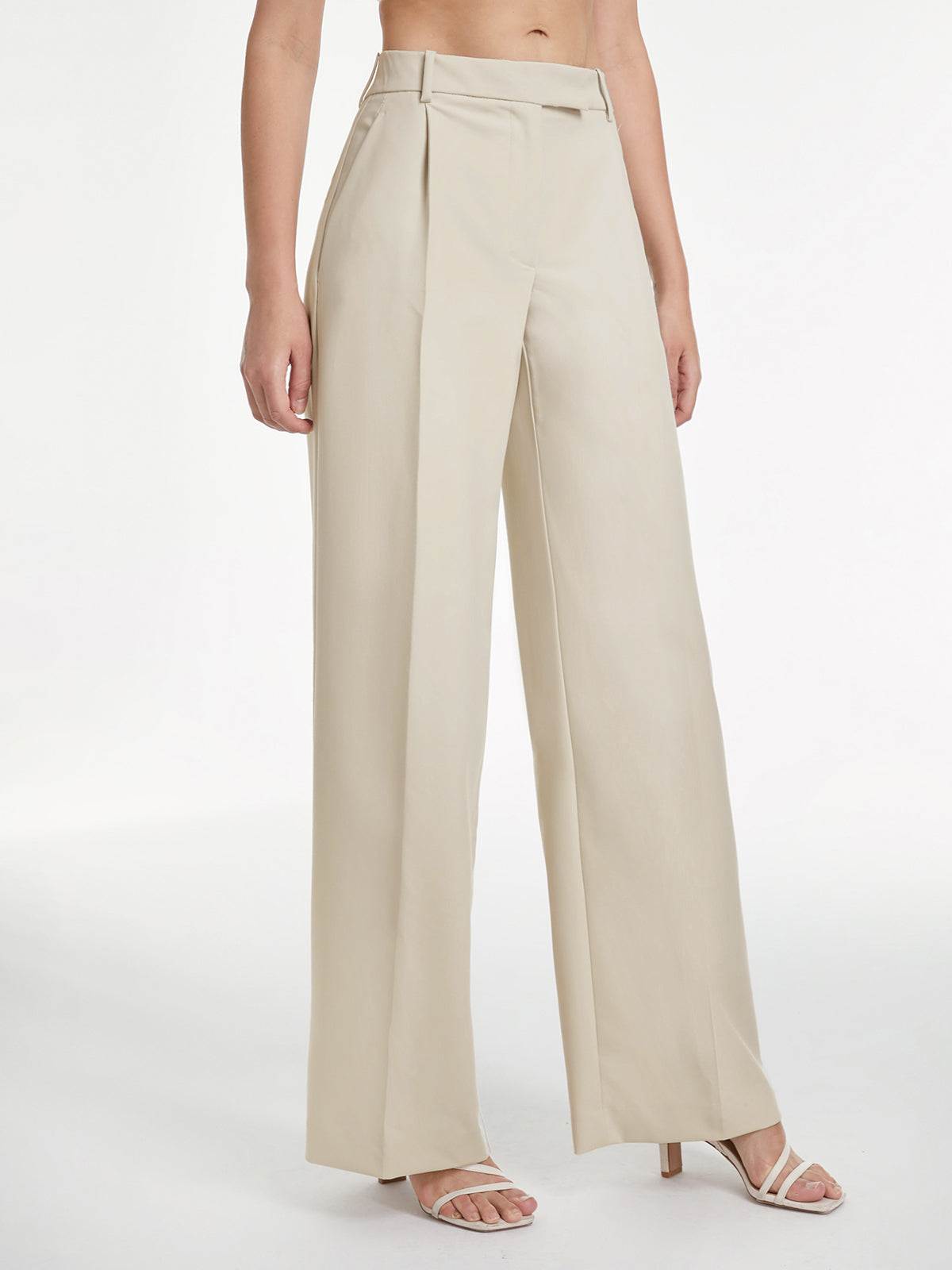 Constance | Pantalon taille haute à jambe large et plis marqués