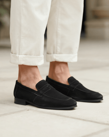 Lucien | Mocassins penny en daim noir à semelle cuir